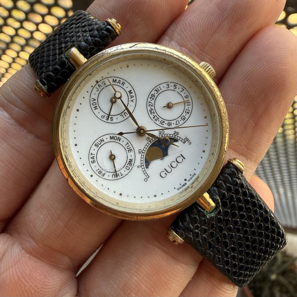 Vintage Gucci Moonphase Triple Calendar 30mm Wristwatch Quartz - New Battery!
